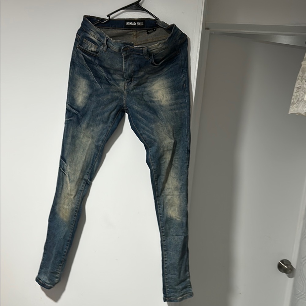 Blue Skinny Jeans with Distressed Vintage Look